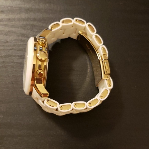 Michael Kors White and Gold Watch - Picture 2 of 4